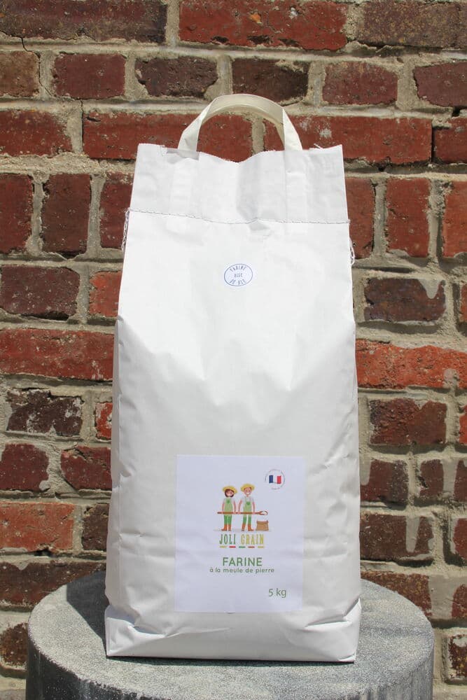Sachet de farine bise bio Joli Grain, moulue sur meule de pierre dans l'Oise